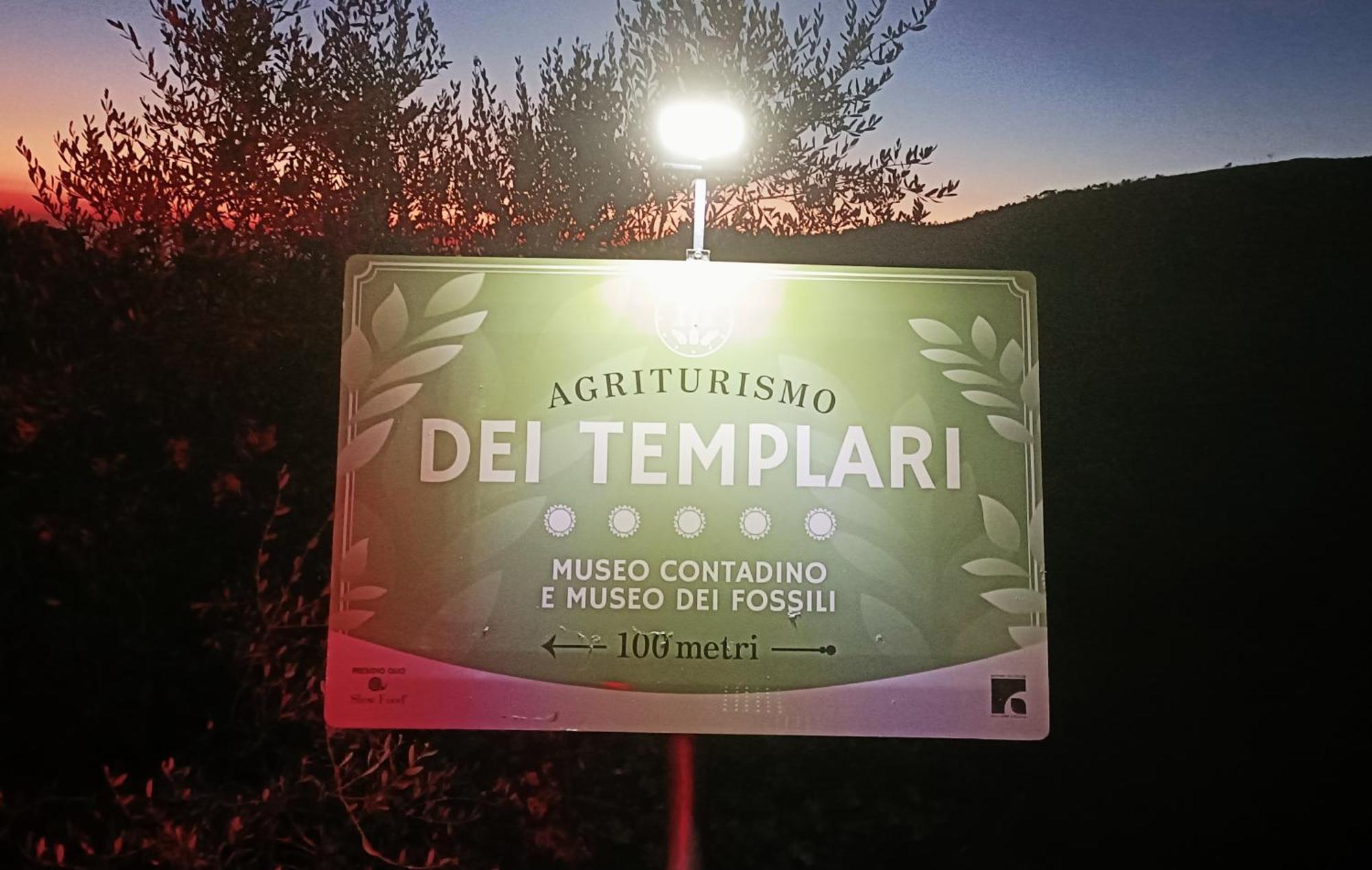 Agriturismo Monaci Templari سيبورجا المظهر الخارجي الصورة